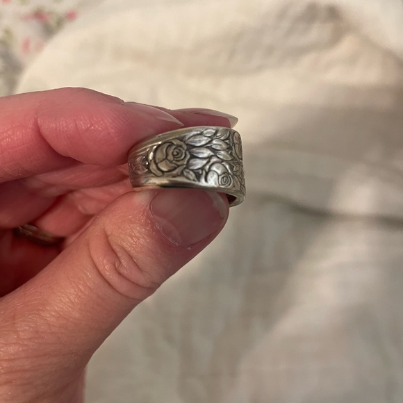 Handmade spoon ring - Picture 1 of 5